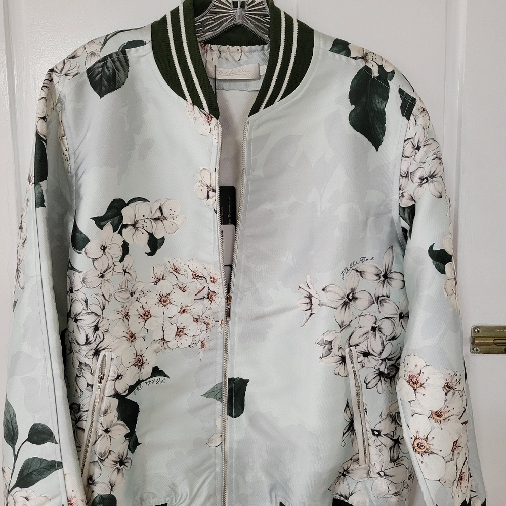 Chaqueta floral NEW